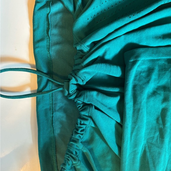 Gymshark Teal Athletic shirt for Women - Picture 7 of 7